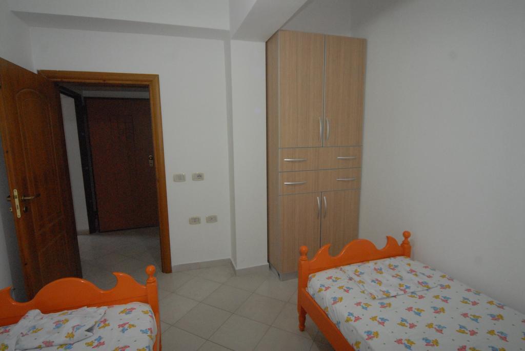 Orikum Veranda Apartments Rum bild